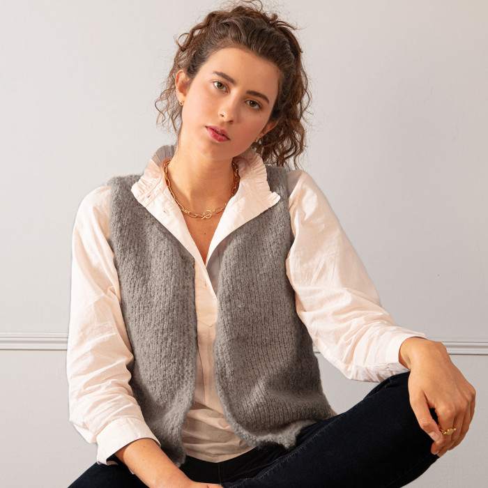 Babiana sleeveless DIY cardigan